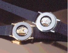 浅超極細エナメル線（直径0.01～0.03㎜）を使用した時計